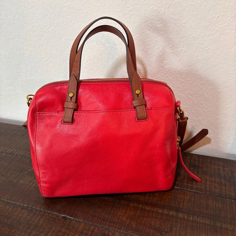 Fossil Satchel Rachel Medium Pebbled Leather Red Classic Preppy Crossbody Bag